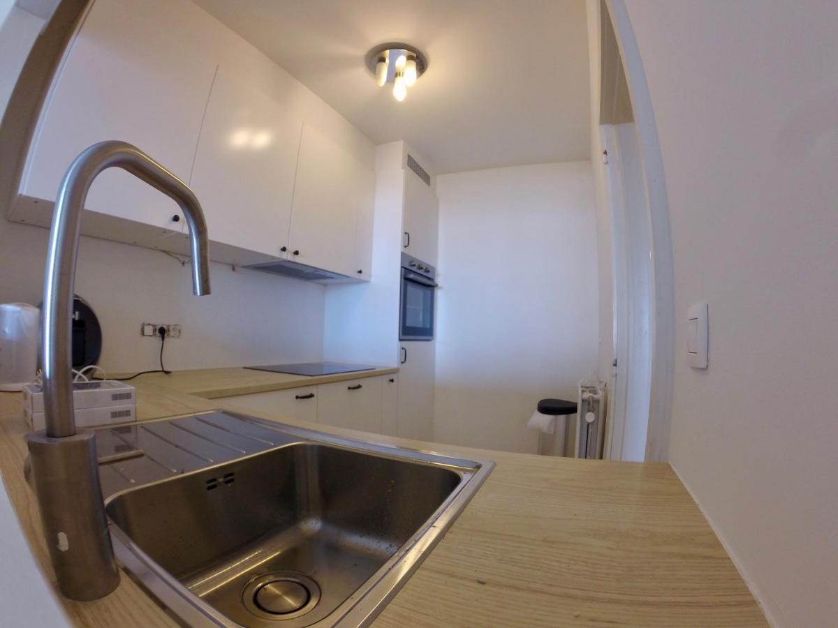 Rustig Appartement Met Zeezicht Dicht Bij Het Centrum Ostende Exterior foto