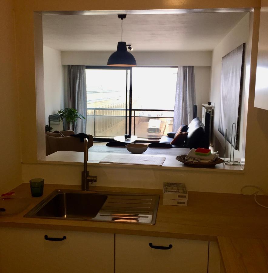 Rustig Appartement Met Zeezicht Dicht Bij Het Centrum Ostende Exterior foto